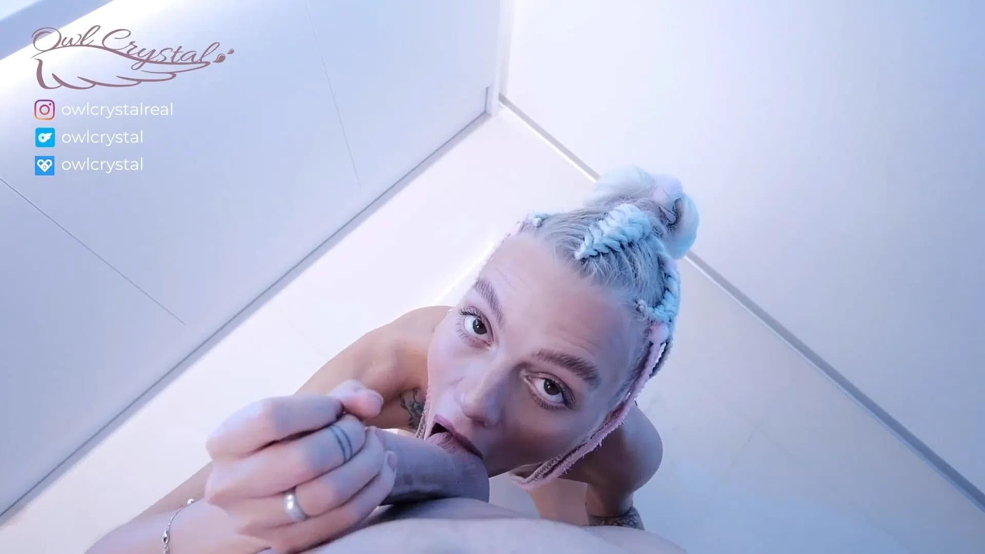 Owl Crystal Space Sex Babe Gets Pussy Destroyed Hard