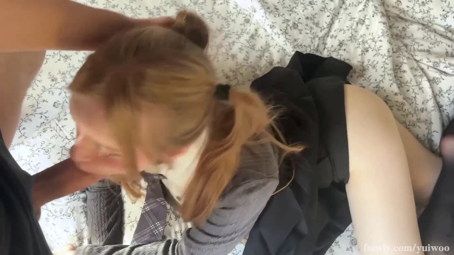 Yuiwoo - Naive Schoolgirl Alien Hunter Really Wanted Hot Cum On Her Face