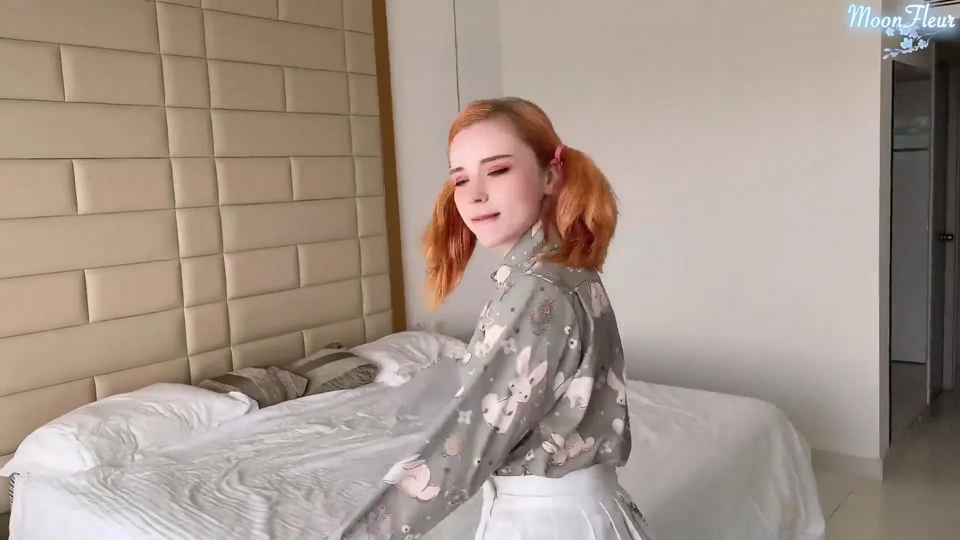 Sweetie Fox Rough Fucked Doggystyle Redhead Girlfriend Cum Inside